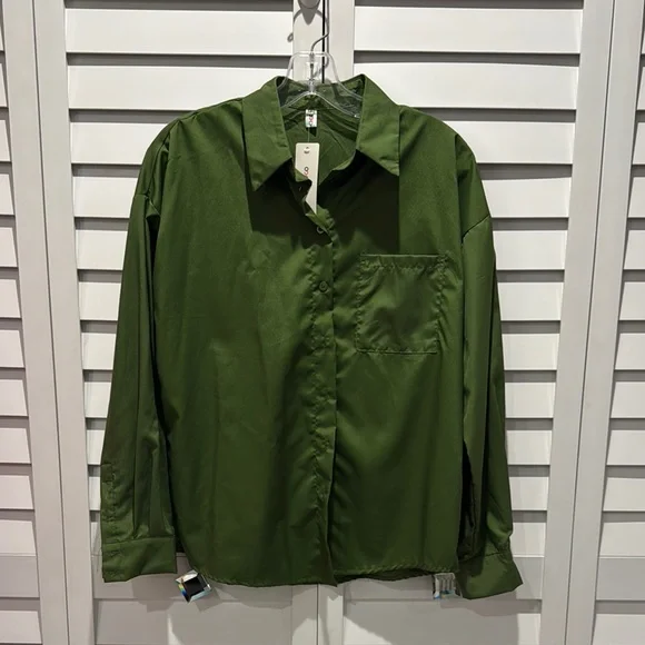 Order Plus NWT Green Button-Up Shirt with long sleeves. - Picture 1 of 9